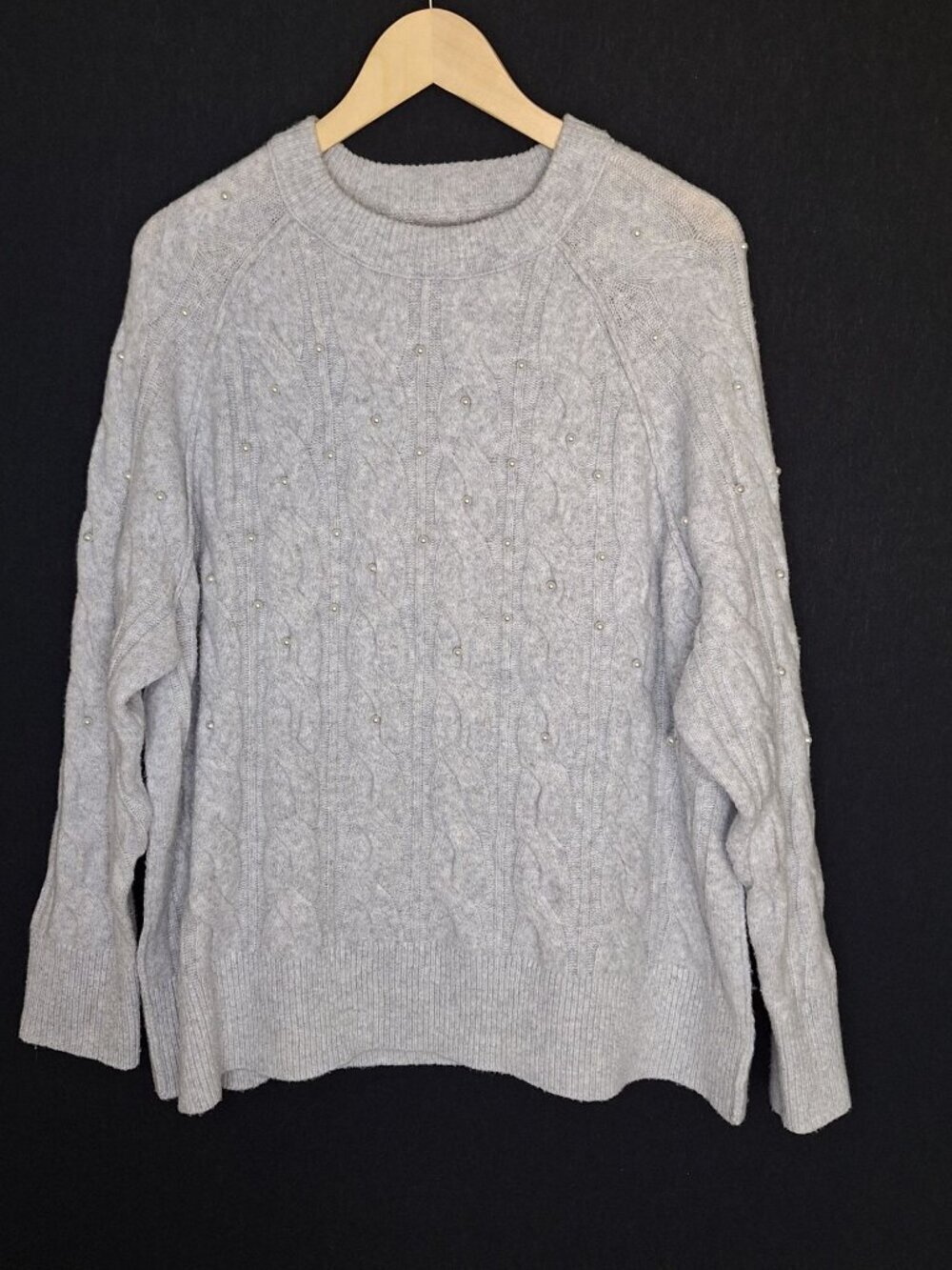 π Aerie Knit Oversized Soft Stretch Pearl Detail Sweater Size M/L Comfy Preppy - Picture 8 of 8